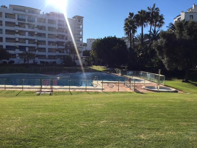 Large And Elegant In Puerto Banus With Pools And Paddle Daire Marbella Dış mekan fotoğraf